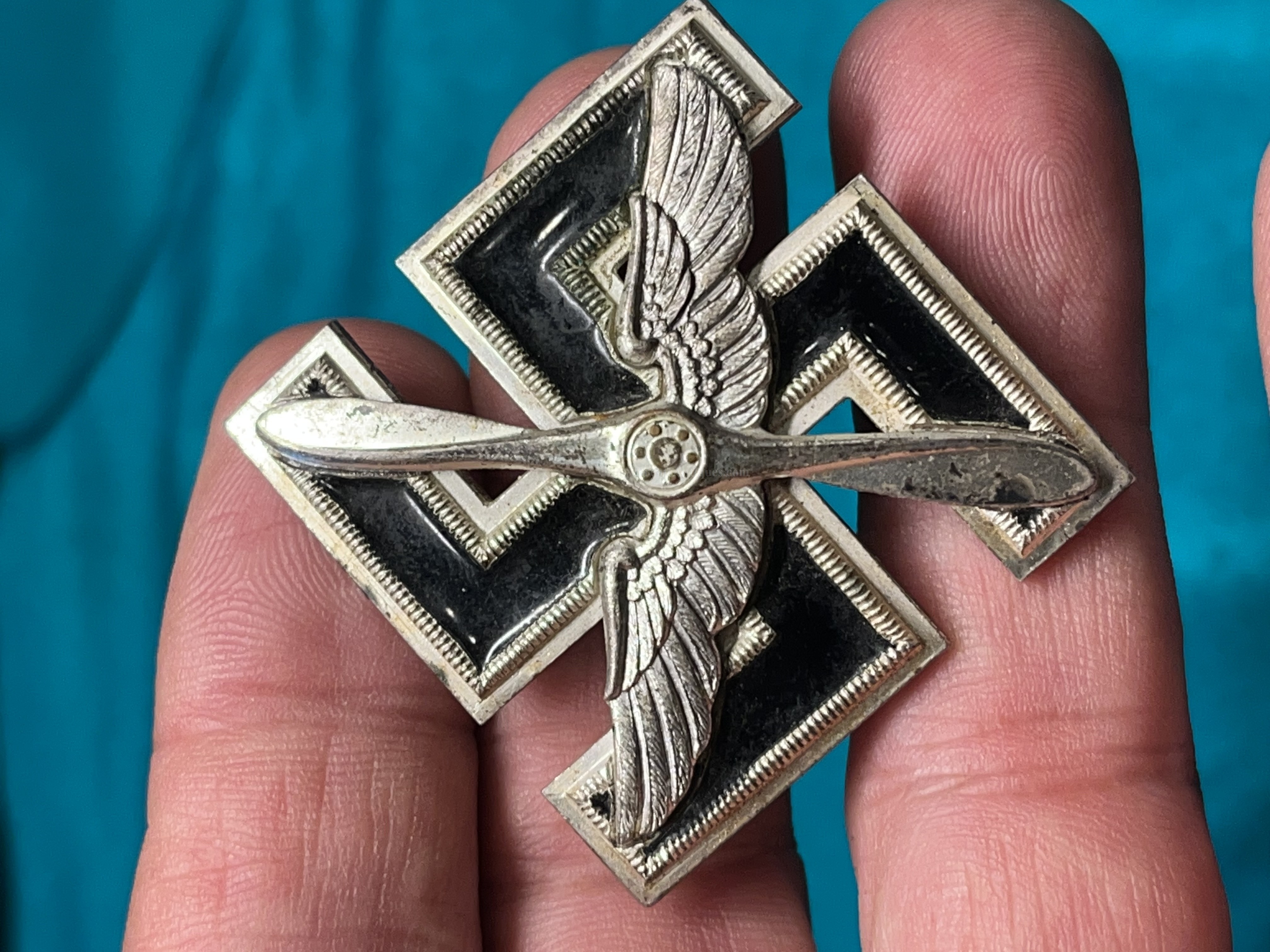 RARE TYPE 2 SS/SA PILOTS BADGE 