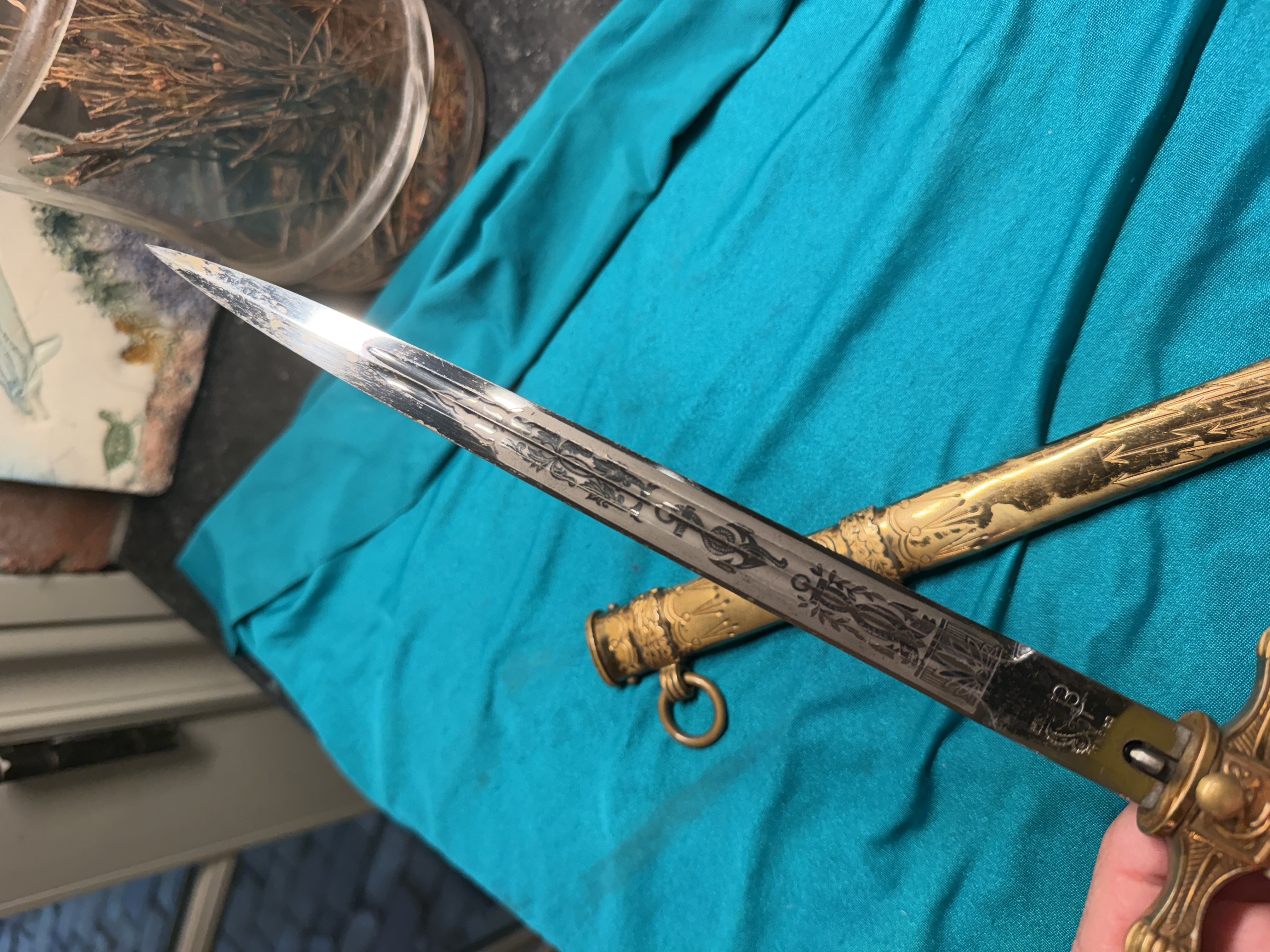 Outstanding WWII Kriegsmarine Officers Dagger Mfg. Carl Eickhorn. Nice+++ image